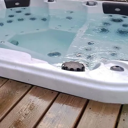 Hotel Giorgi Et Logements Insolites-Jacuzzi Prive Bastenaken Buitenkant foto