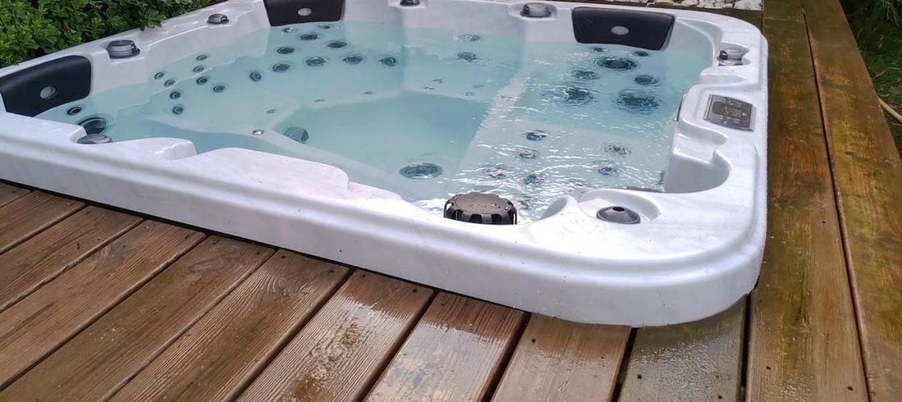 Giorgi Et Insolites-jacuzzi Prive Hotel Bastogne